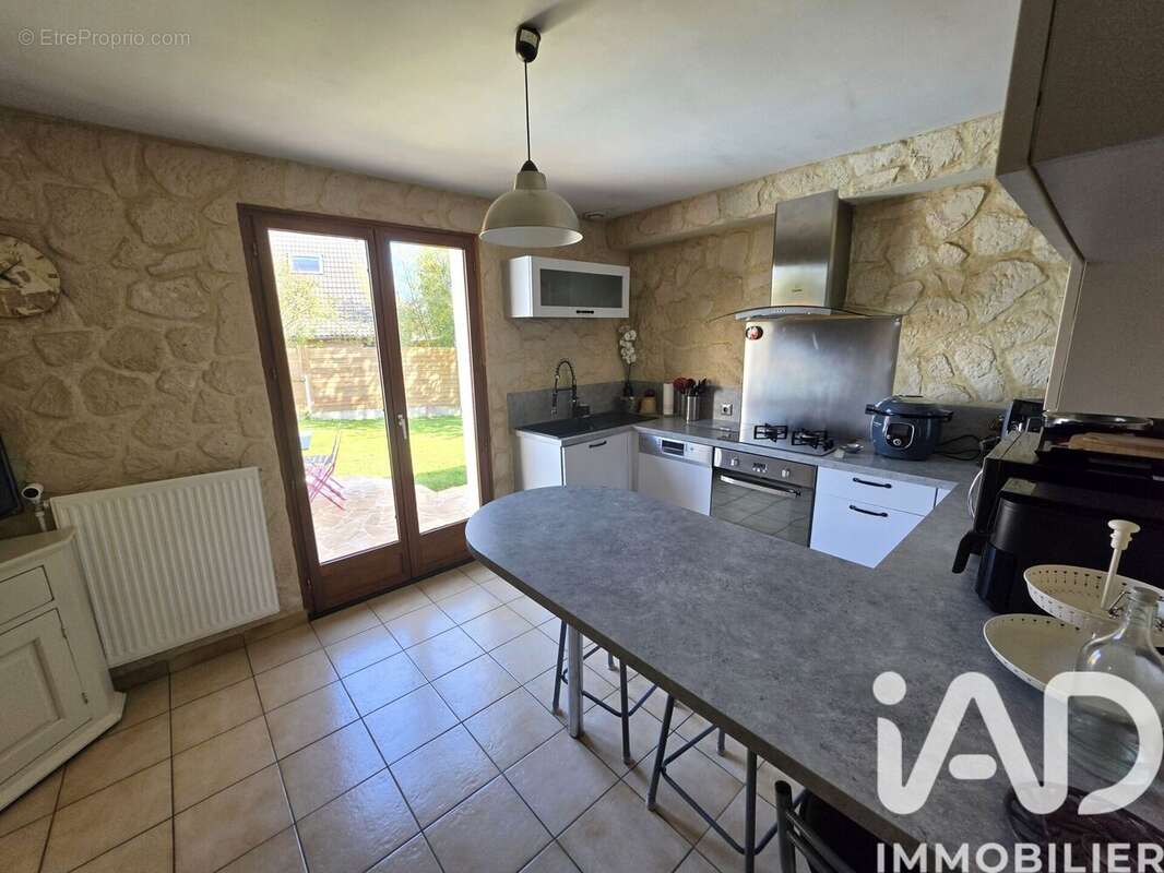 Maison 168 m² à Ingre  - photo 7