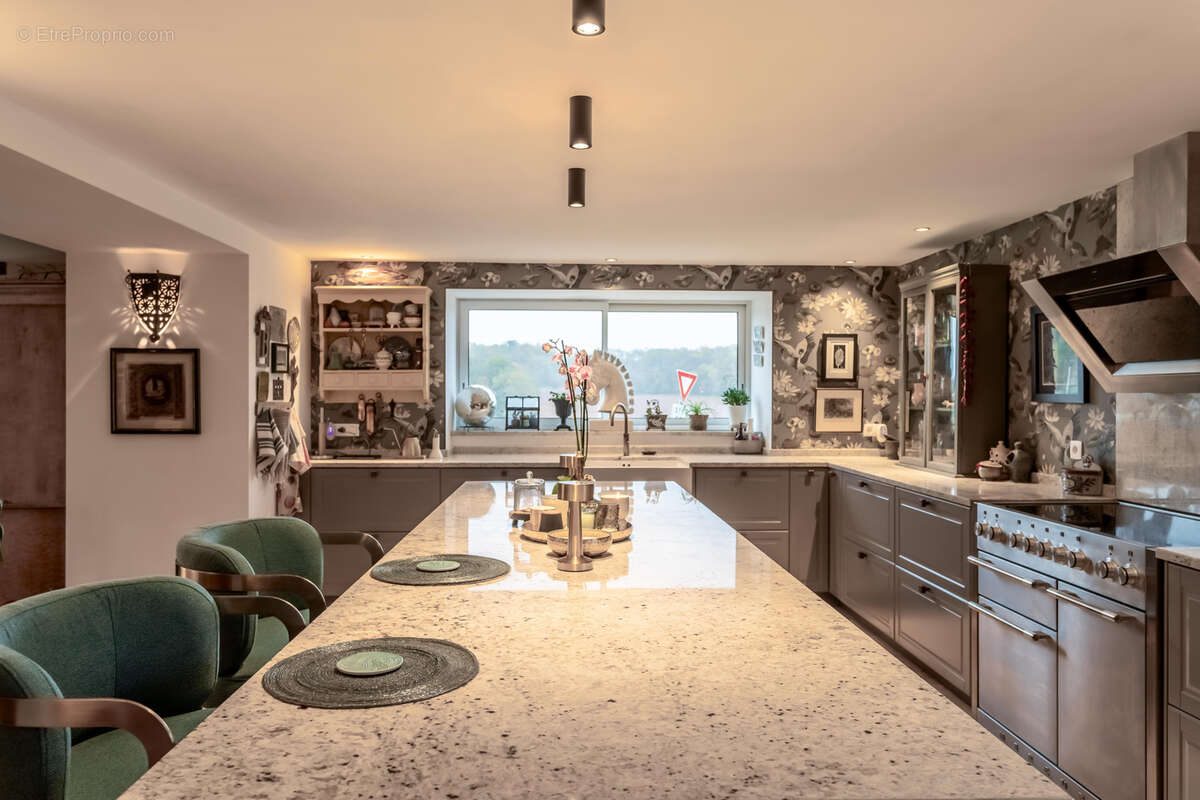 Maison à LAVERCANTIERE