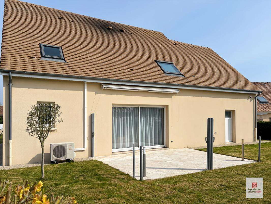 Maison à SABLE-SUR-SARTHE