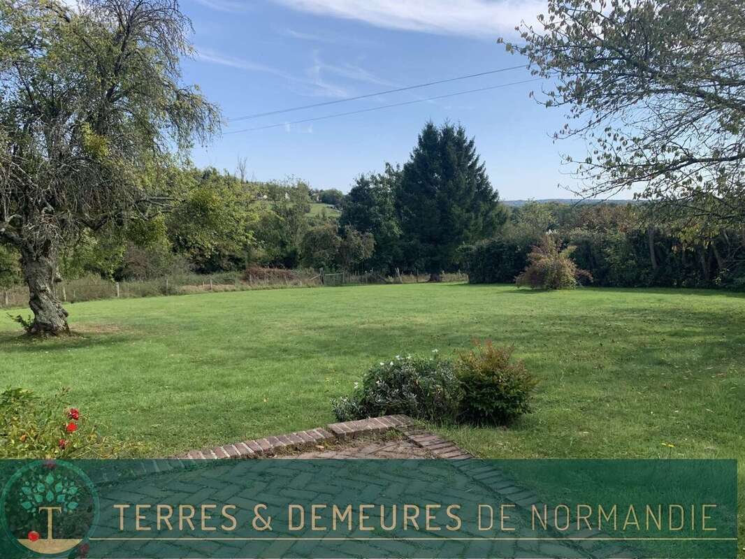 Maison à PONT-L'EVEQUE