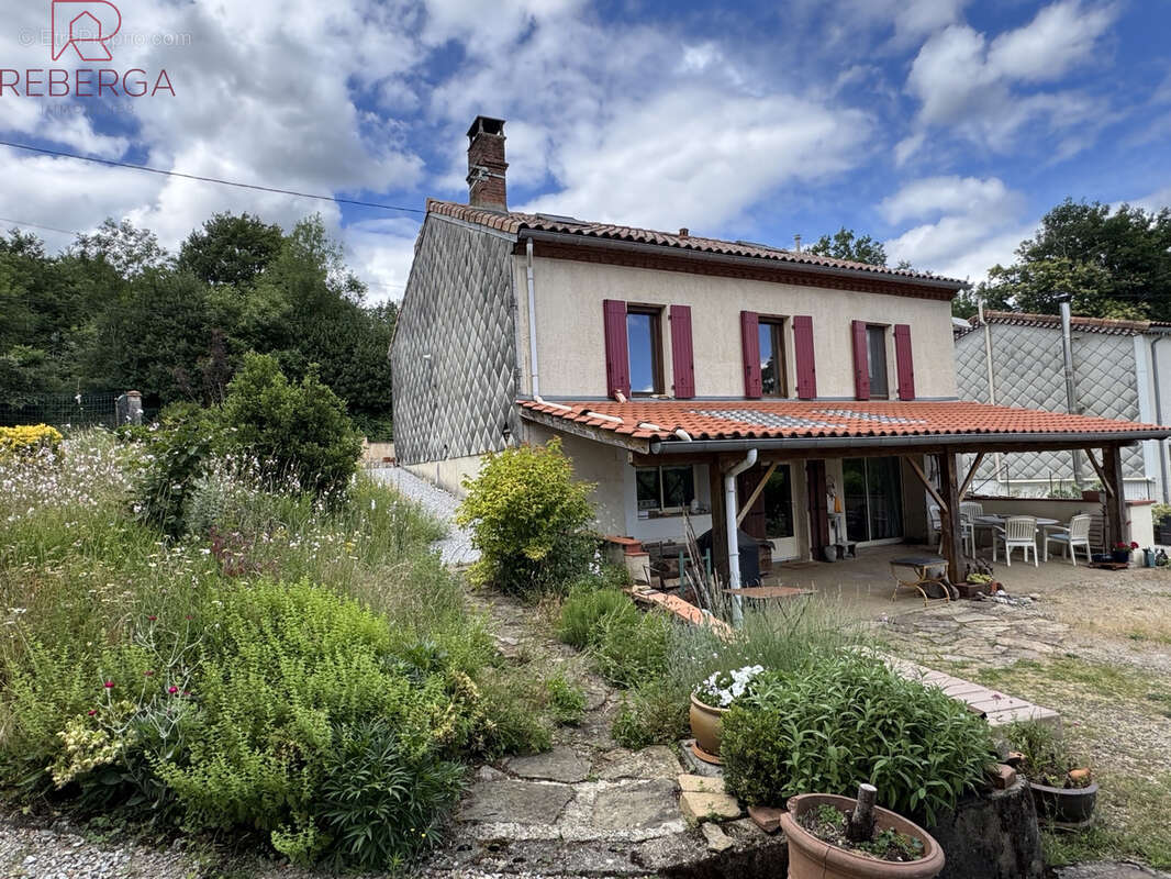 Maison à BOUT-DU-PONT-DE-LARN