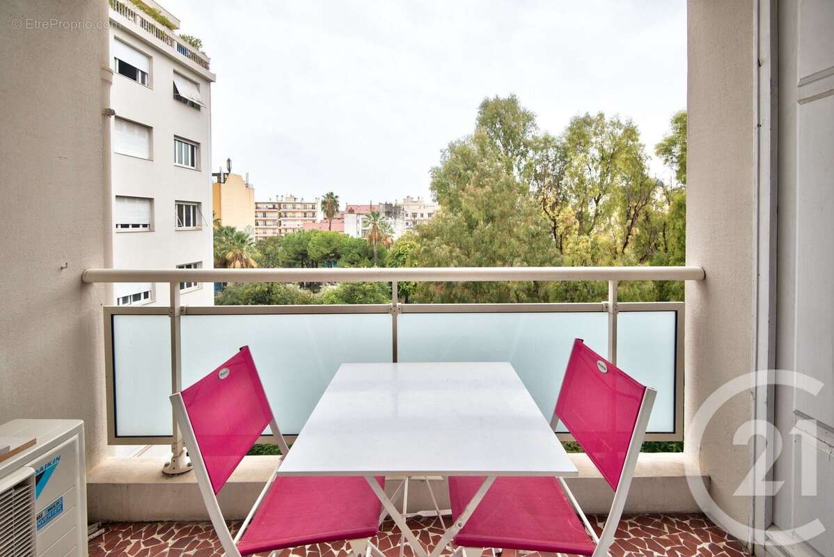 Appartement à NICE