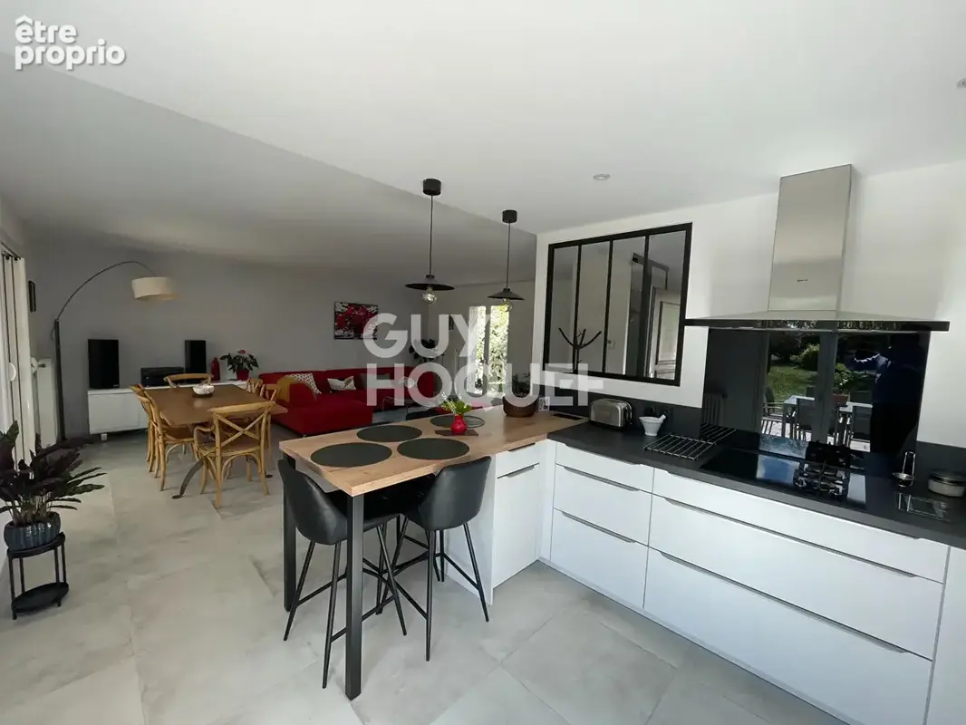 Maison 5 pièces à vendre à Saint Bonnet de Mure - Réf 4722 - photo 4