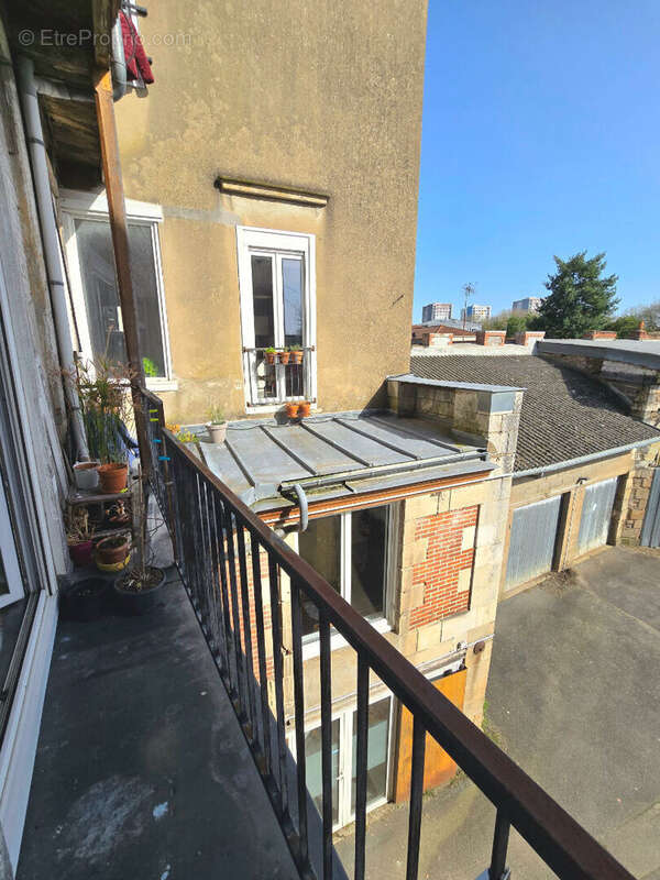 Appartement à REZE
