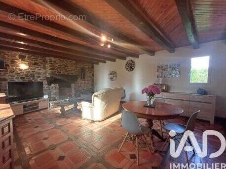 Maison 196 m² à Treguier  - photo 4