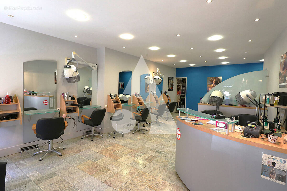 Commerce à BAGNERES-DE-BIGORRE