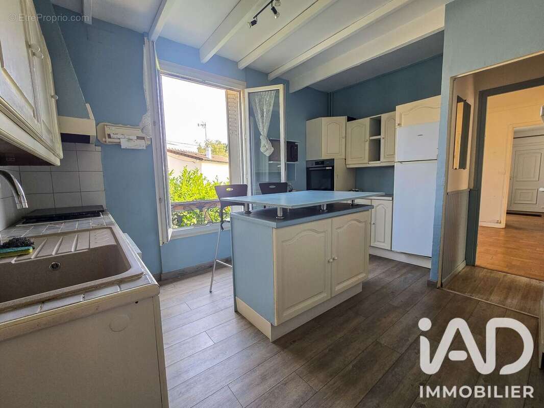 Maison 131 m² à Villecresnes  - photo 8