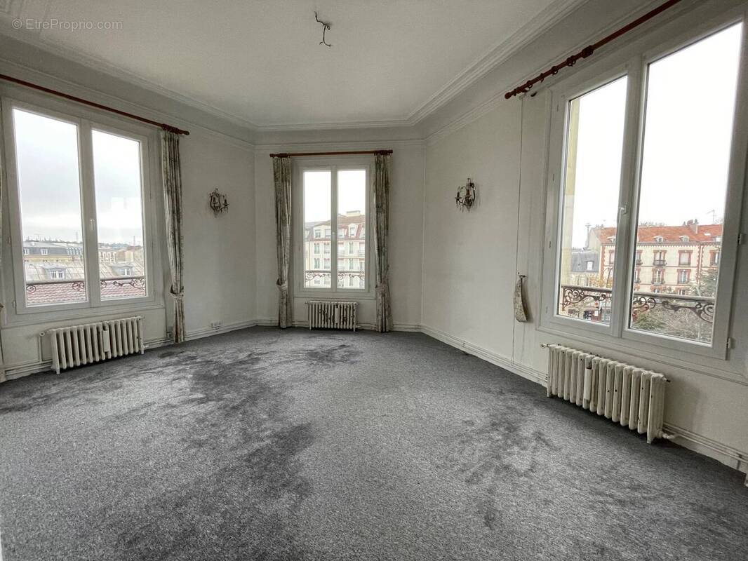 Appartement à LE RAINCY