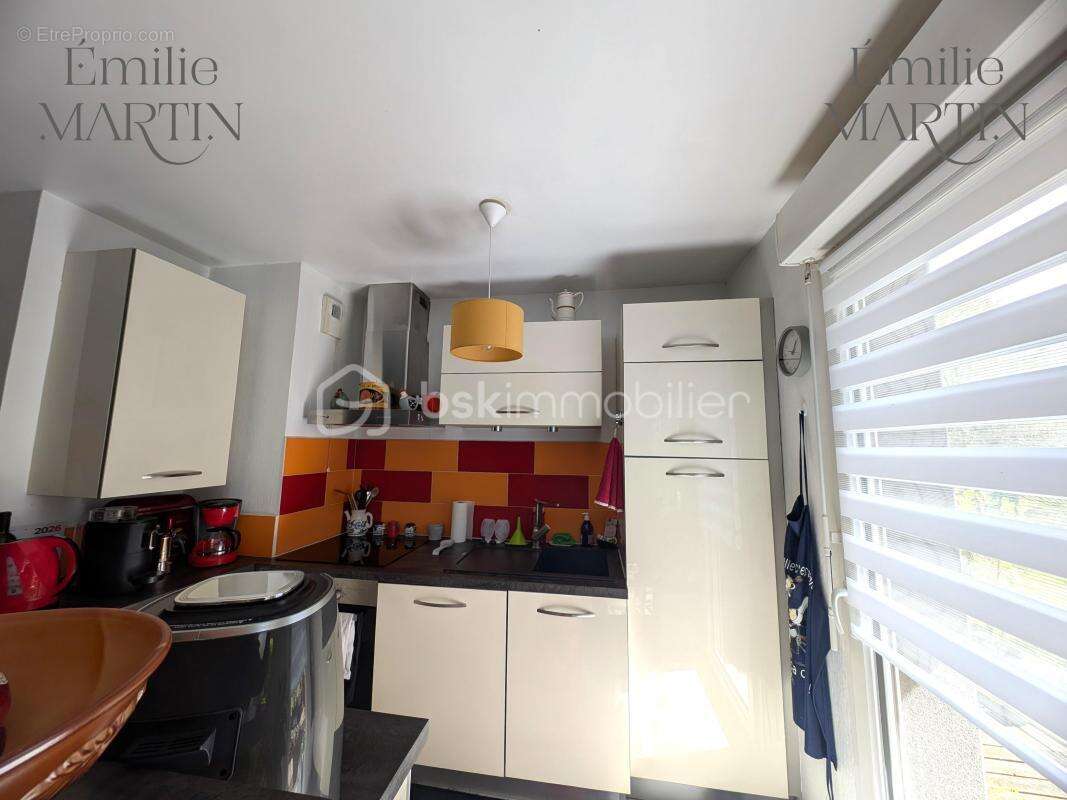 Appartement à LA CHAPELLE-DES-FOUGERETZ