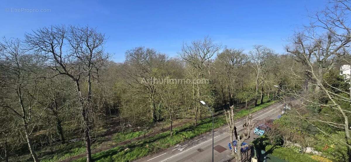 Appartement à FONTENAY-SOUS-BOIS