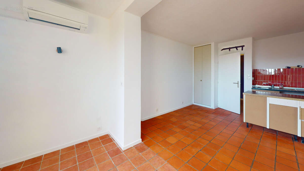 Appartement à SAUSSET-LES-PINS
