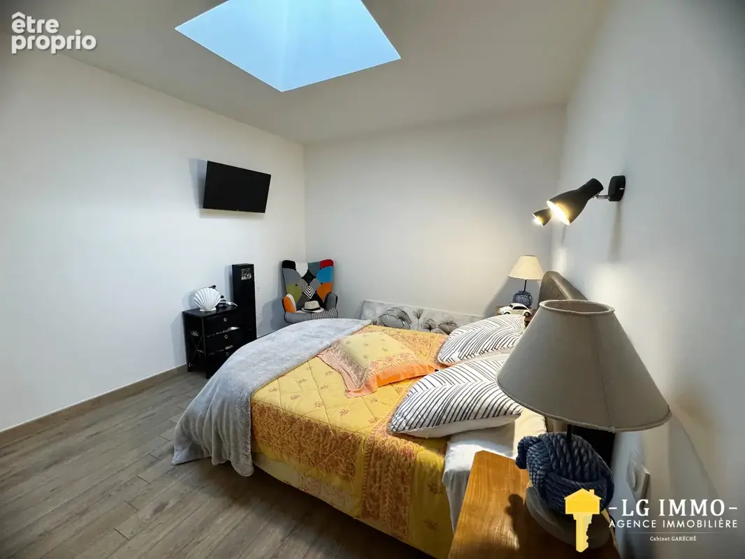 Maison de plain-pied avec jardin et garage en centre ville - photo 7