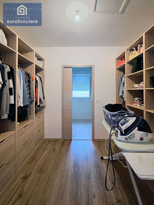 Maison à CRENEY-PRES-TROYES