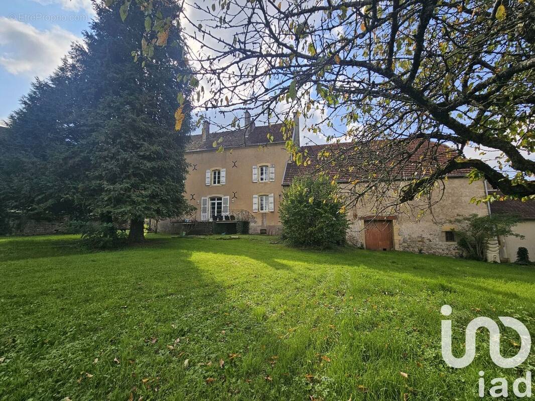 Photo 1 - Maison à MENOUX