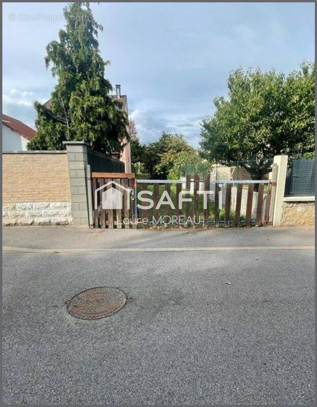 Photo 1 - Terrain à ISSOU