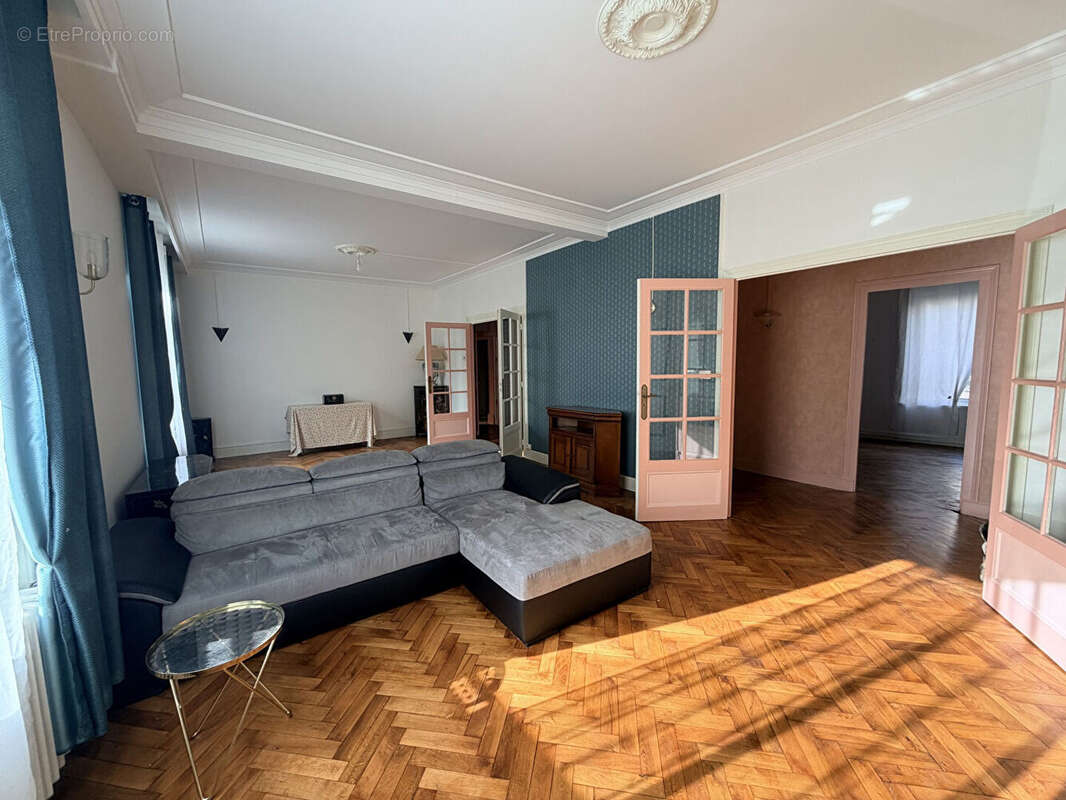 Appartement à MONTLUCON