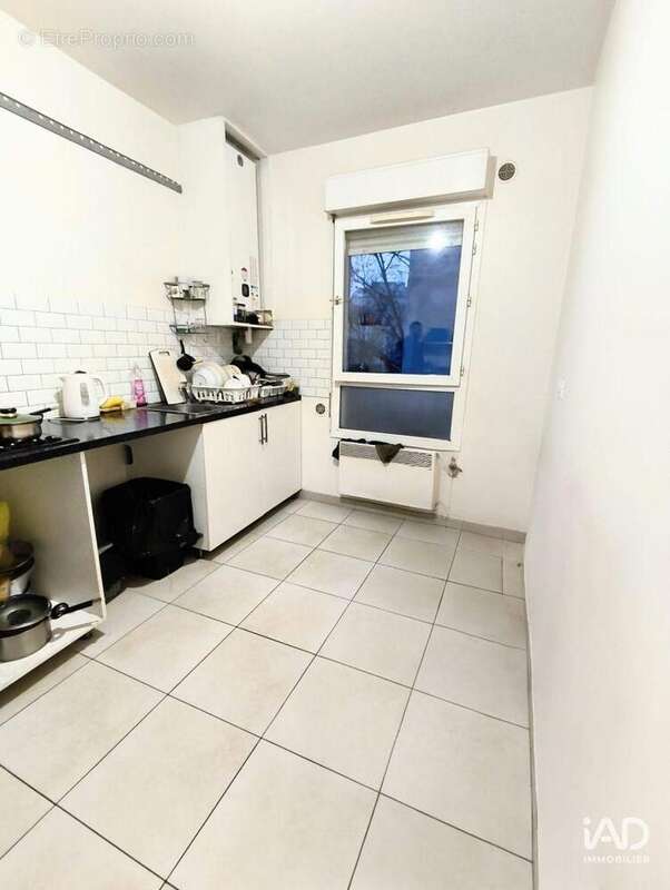 Photo 2 - Appartement à AUBERVILLIERS