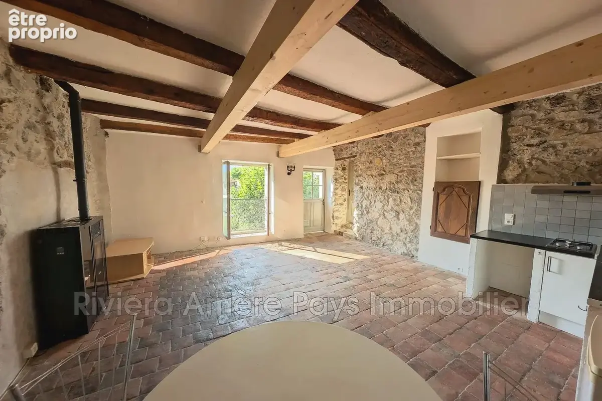 Appartement 40 m² à Malaussene  - photo 6