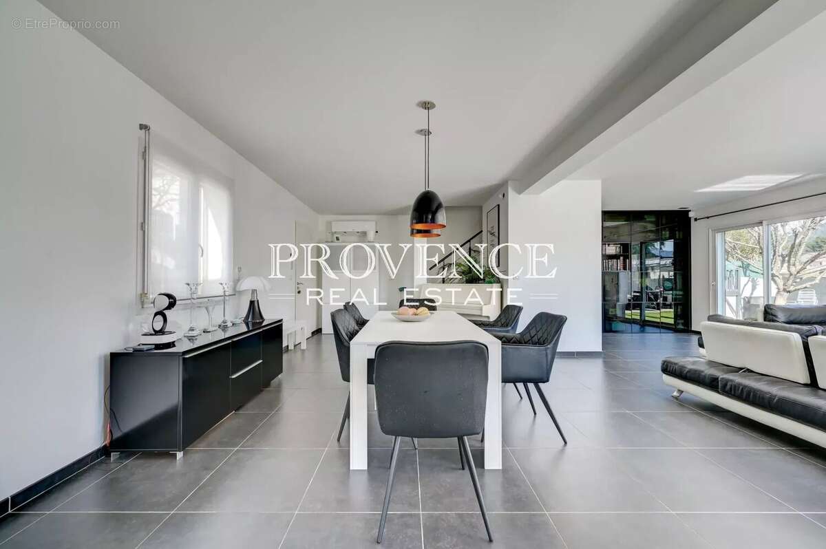 Maison à MARSEILLE-11E