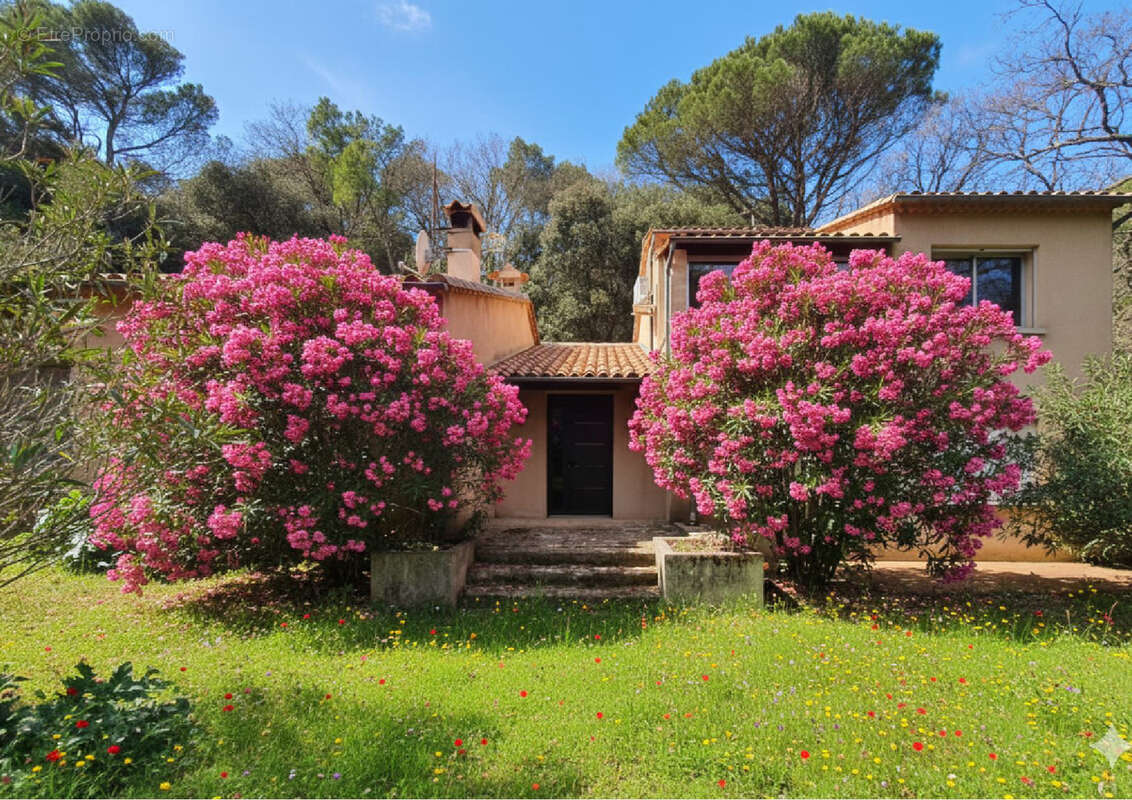 Maison à TRESQUES
