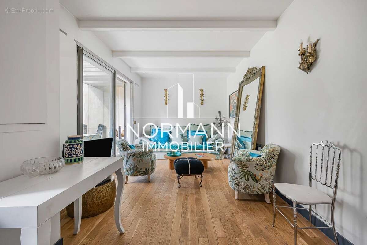 Appartement à BOULOGNE-BILLANCOURT
