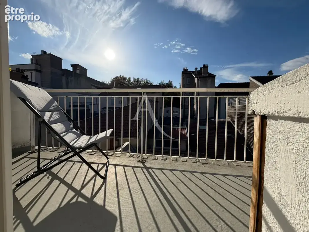 Immeuble de 1900 à Épinal : grand appartement, local et terrasses - photo 17