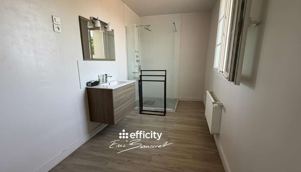Maison 110 m² à Niort  - photo 16