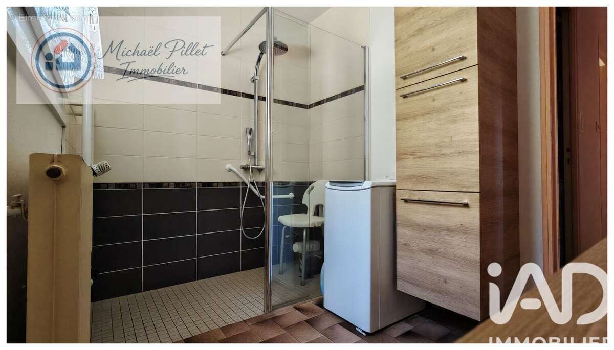 Maison 151 m² à Saint-Palais  - photo 8