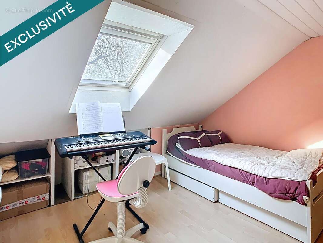 Photo 8 - Maison à SAINT-PIERRE-DU-PERRAY