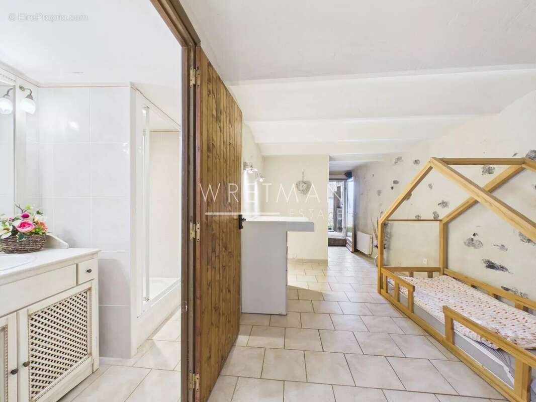 Duplex 4 pièces de caractère avec extérieur au cœur du village historique de Sospel - Sospel - photo 12