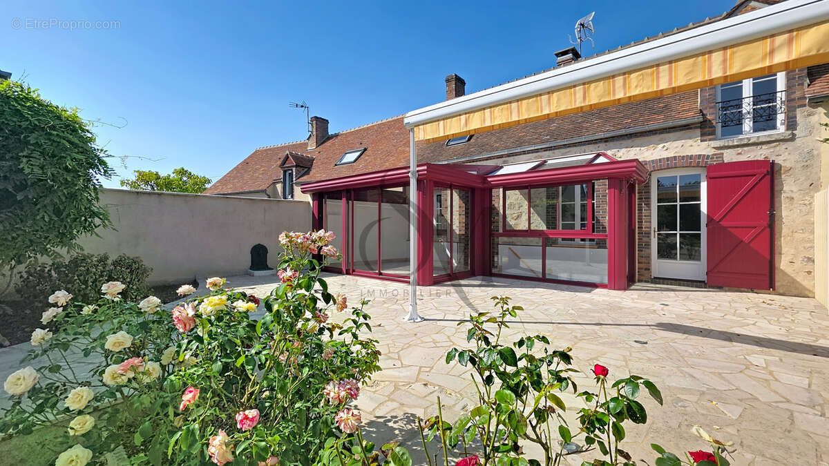 Maison à CHEVANNES