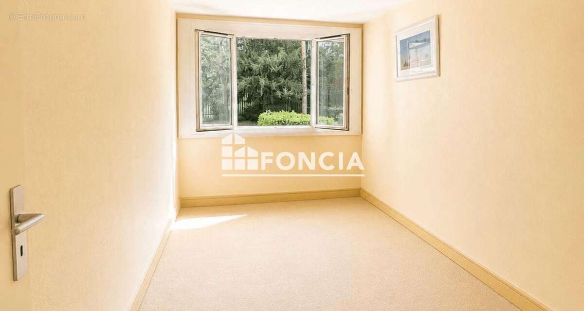 Appartement à SAINT-CLOUD