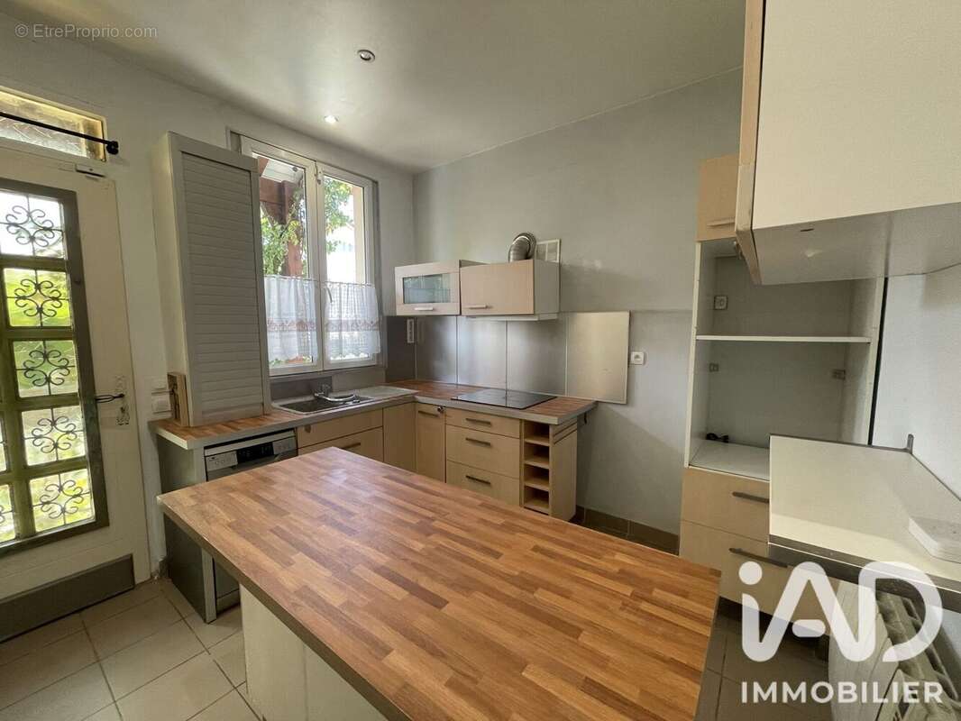 Maison 127 m² à Saint-Leu-La-Foret  - photo 7