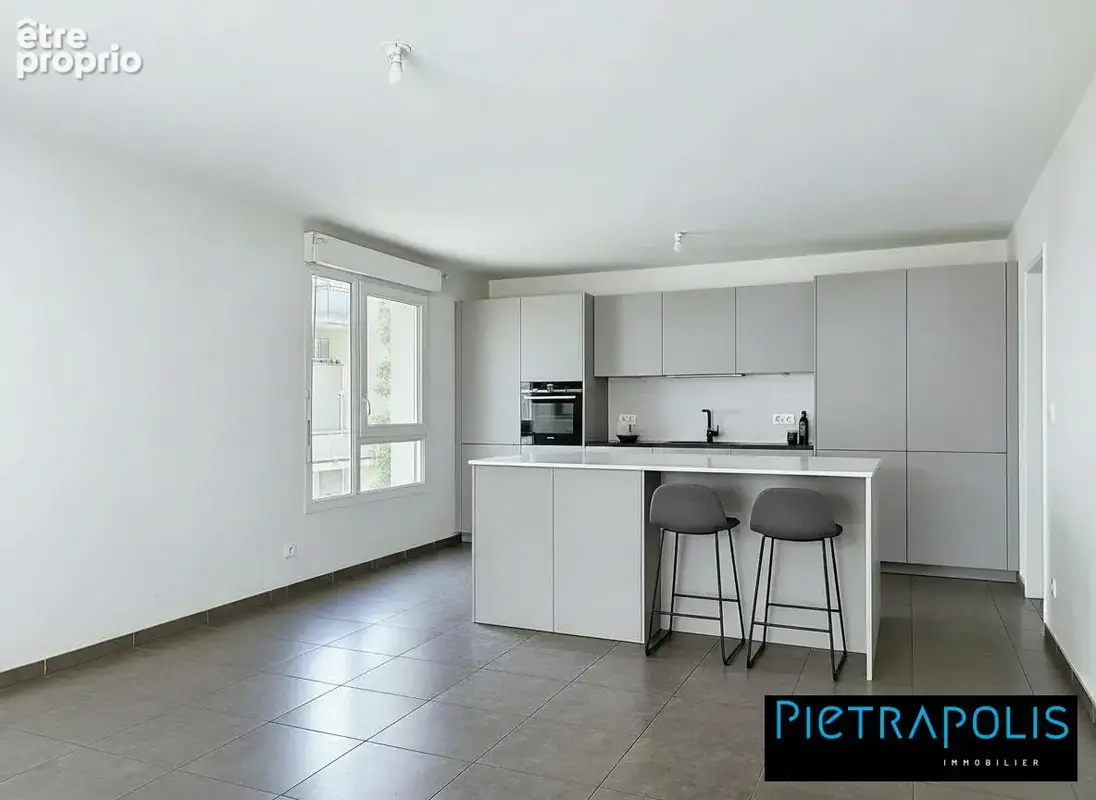 Appartement 3 pièces 70 m² à vendre à Vaulx-En-Velin (69120) - photo 7