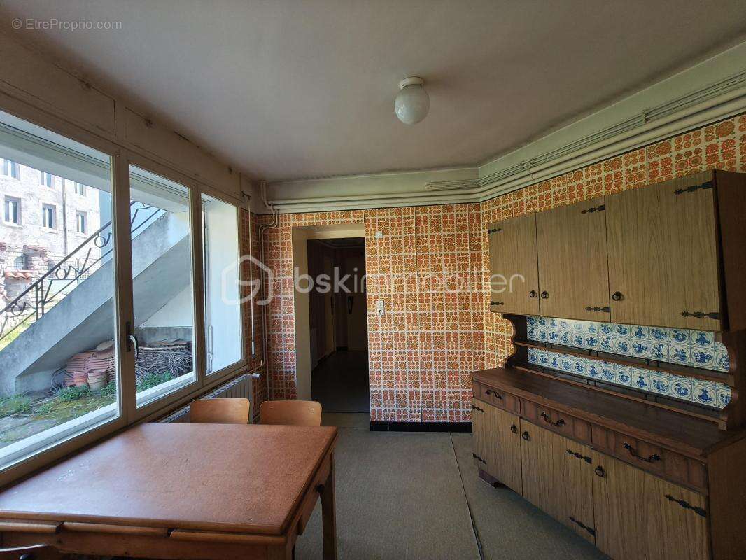 Grande maison avec appartement - photo 11