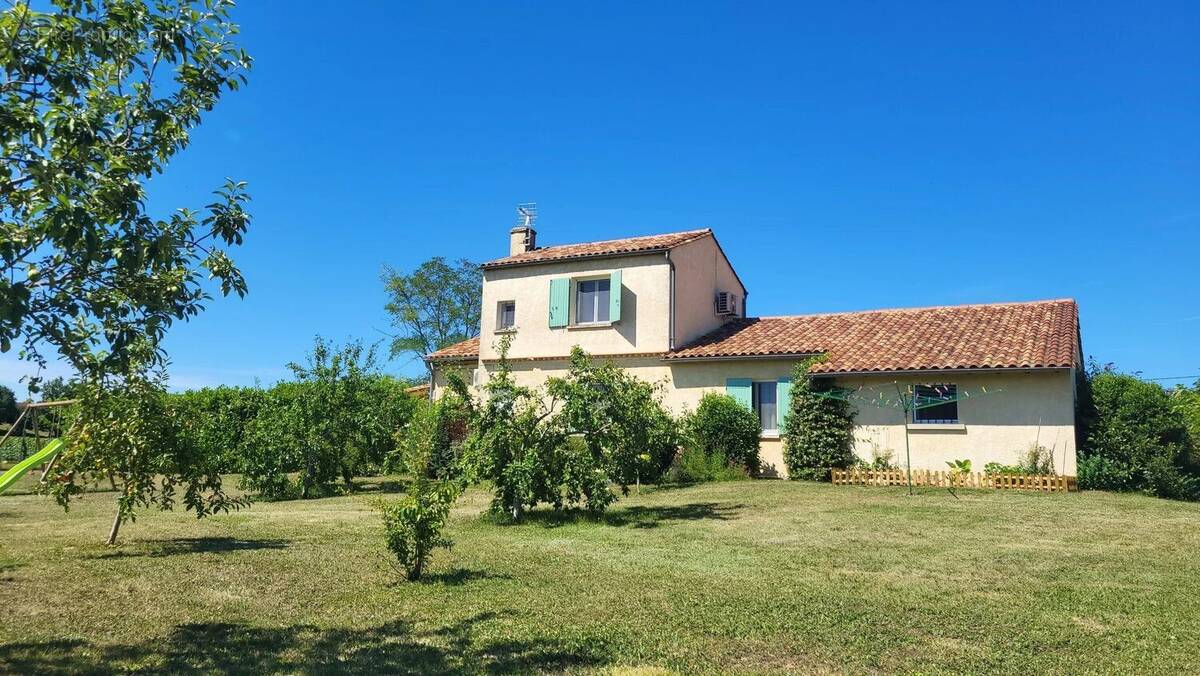 Maison à RIBAGNAC