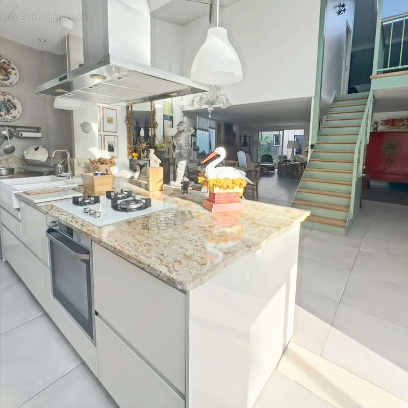 Maison à NEUILLY-PLAISANCE