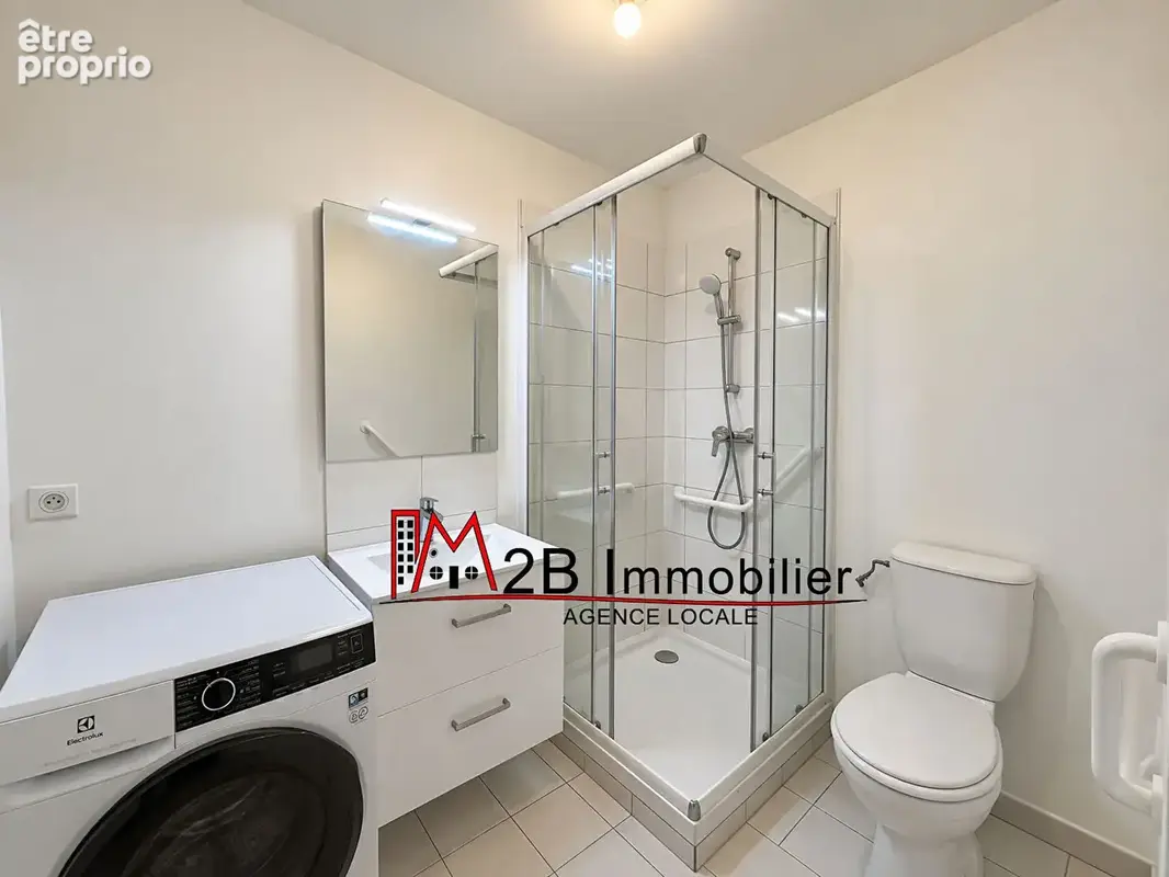 Beau f2 /parking/ascenseur - lagny centre - photo 6