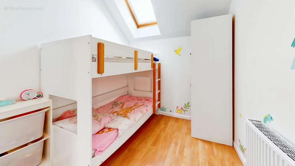 Appartement à SARTROUVILLE