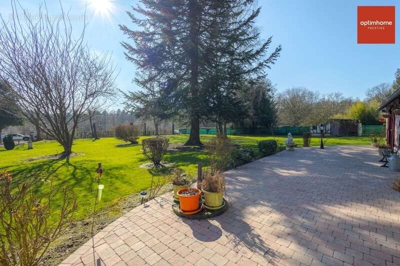 Maison à SAINT-AUBIN-DE-SCELLON