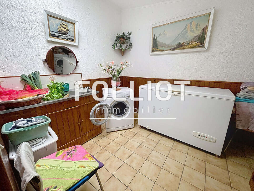 Maison à CLINCHAMPS-SUR-ORNE