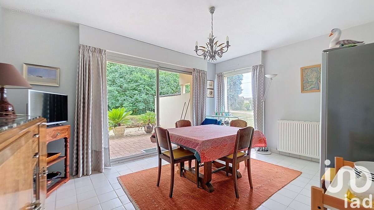 Maison 376 m² à Marcilly-Sur-Seine  - photo 8