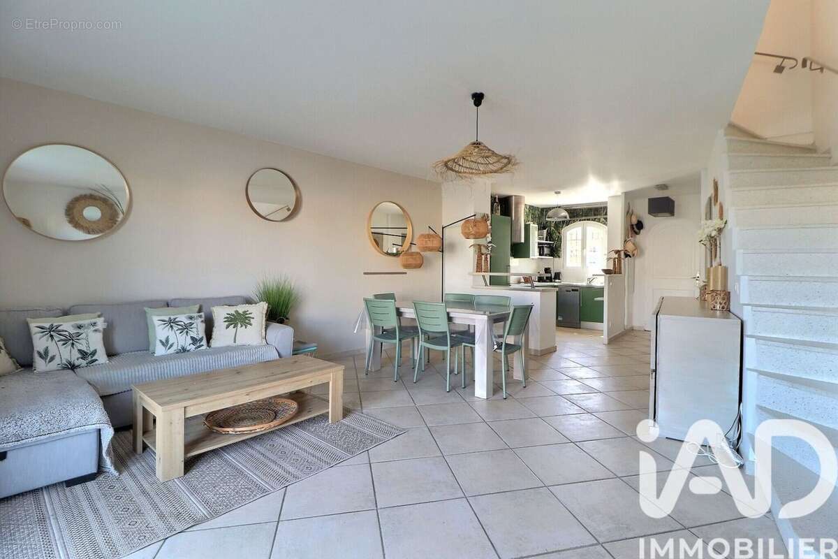 Photo 3 - Maison à AIGUES-MORTES