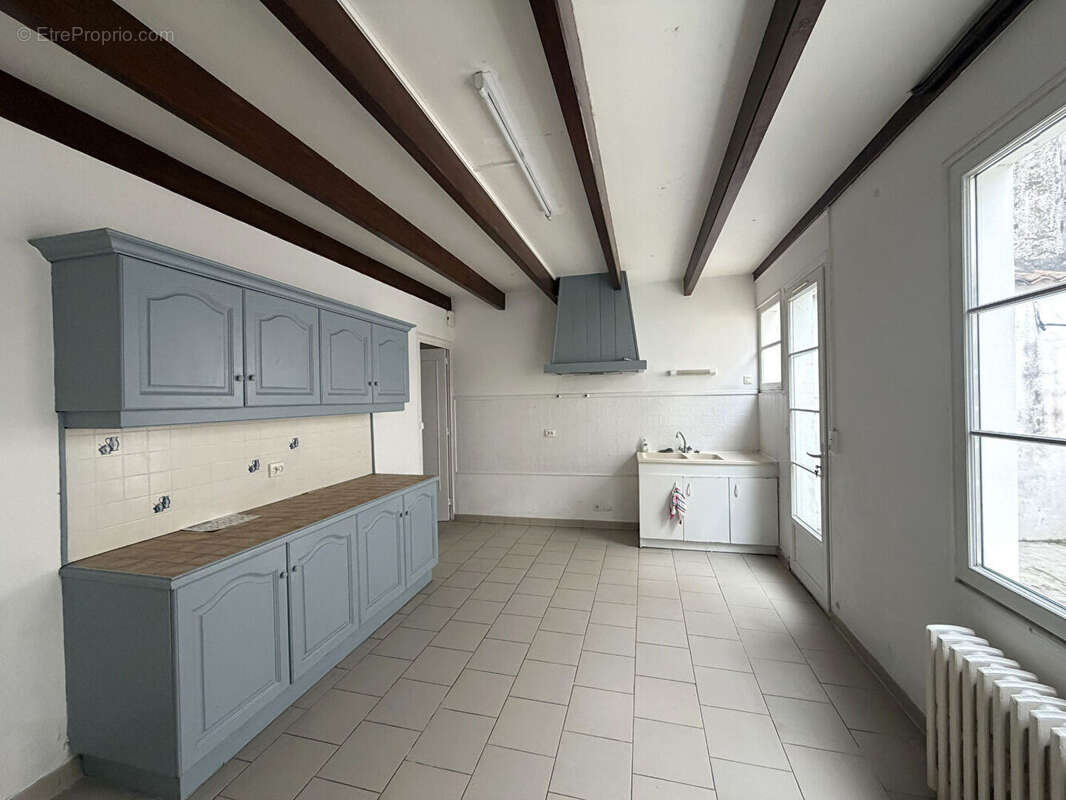 Maison à LA FLOTTE