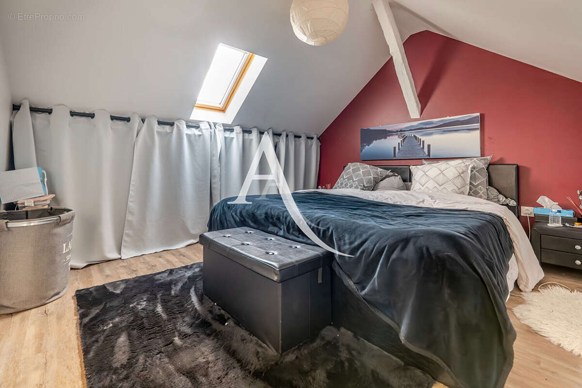 Maison à LIMEIL-BREVANNES