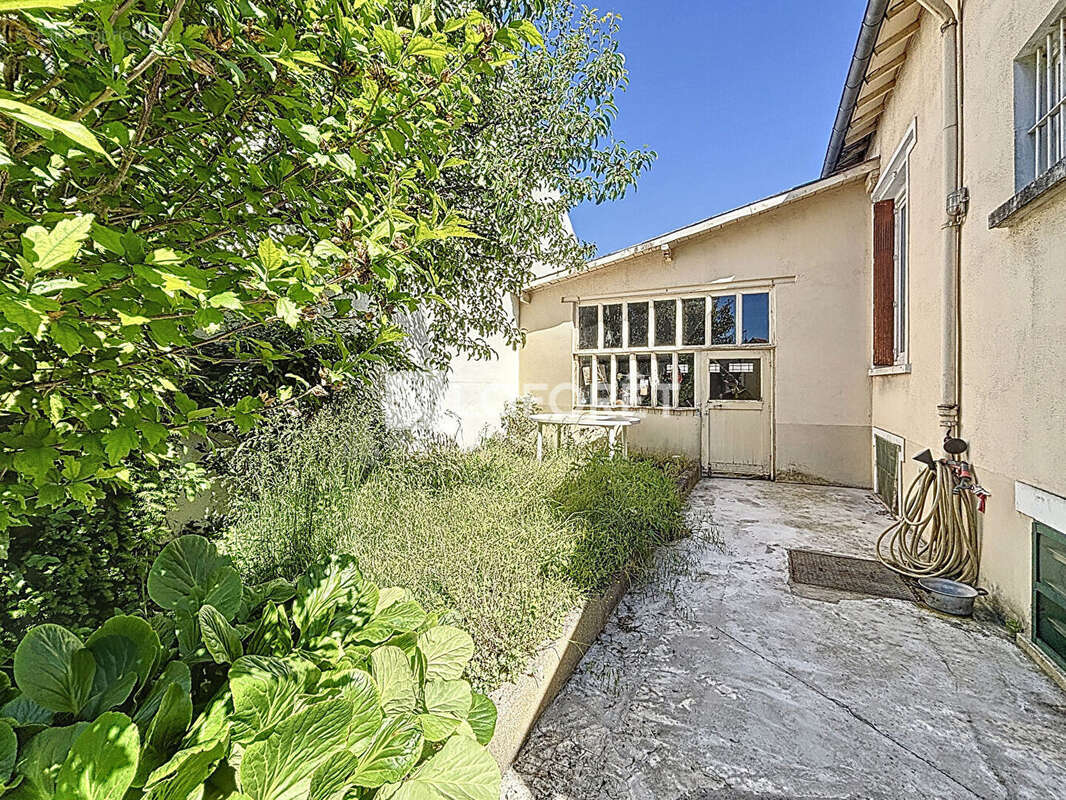 Maison à CHEVILLY-LARUE