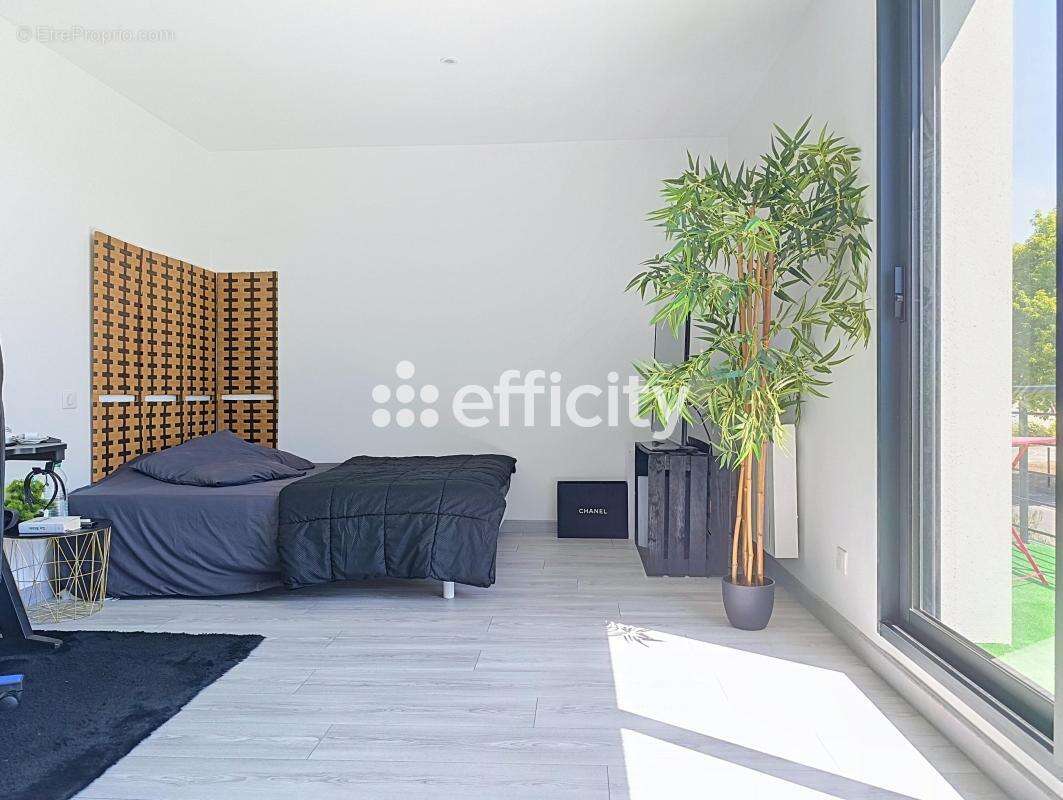 Maison 182 m² à Ballan-Mire  - photo 5