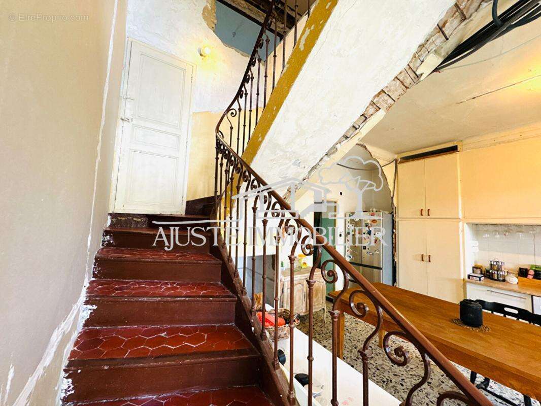 Maison à GIGNAC-LA-NERTHE