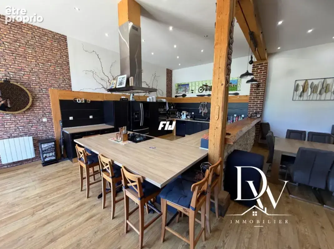 Authentique corps de ferme rénové avec 5 chambres - photo 6