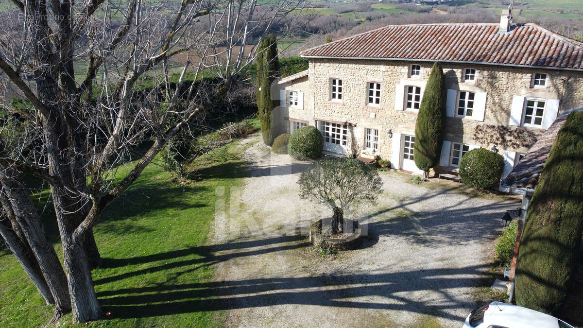 Maison à PARNANS